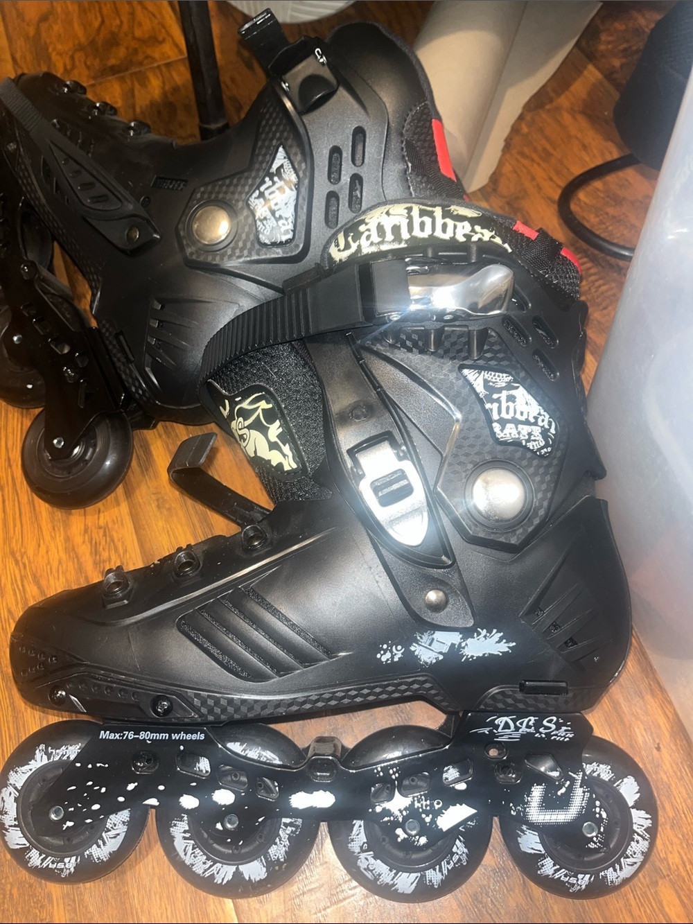 Black Inline Skates for Men — Caribbean Graphic Unisex
